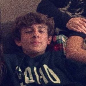 Meet your Posher, Eduardo